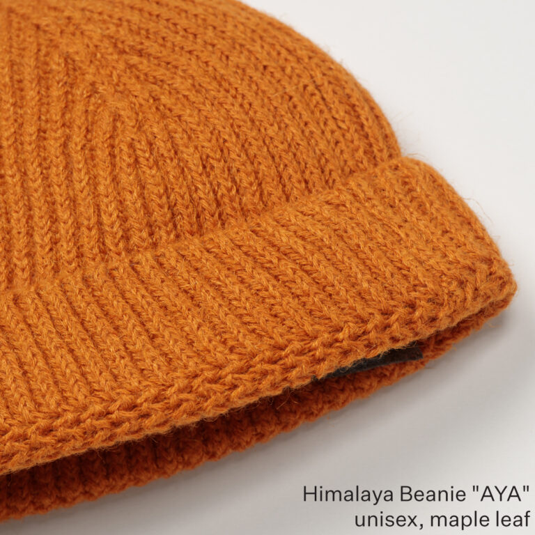 Himalaya Beanie "AYA" unisex, maple leaf